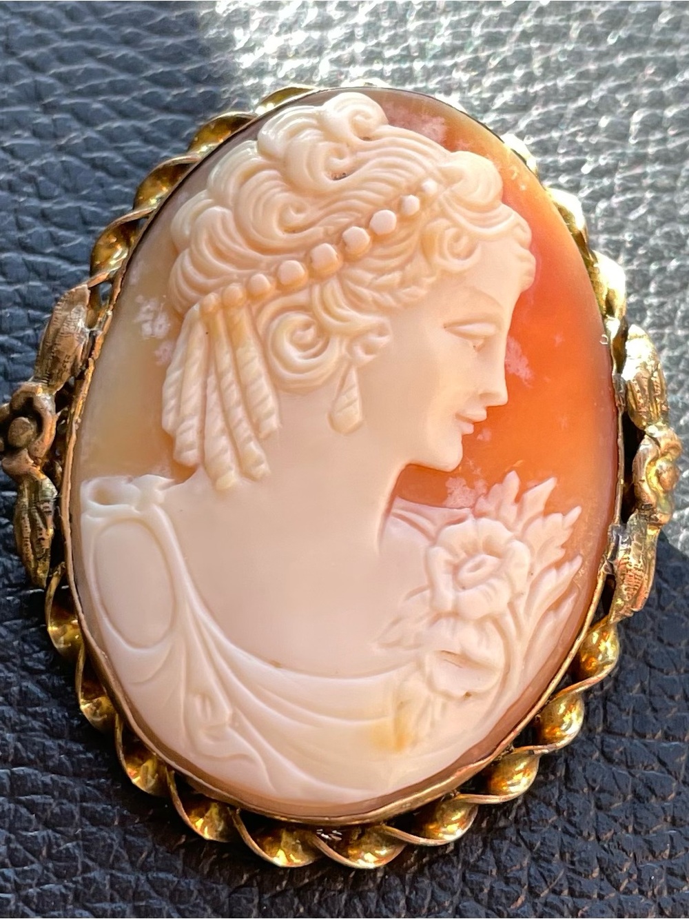 Vintage I. Michaelson & Sons 12K GF Hand Carved Shell Cameo Brooch Pendant MC